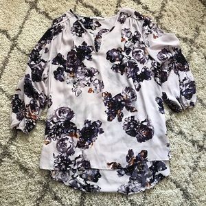 VIOLET + CLAIRE: XL floral top